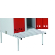 Bench to lockers, width 700 mm